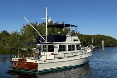 32' Grand Banks 1990 Yacht For Sale